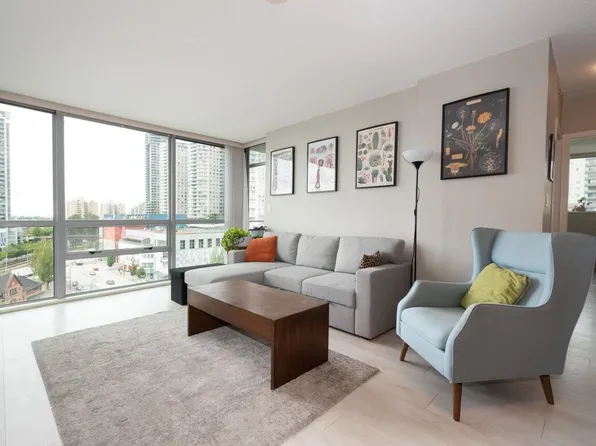 14 Begbie St #902, New Westminster, BC V3M 0C4