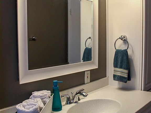 Updated main floor bath