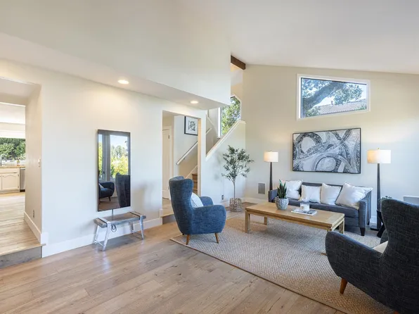 1018 Oakmont Court, Napa, CA 94559