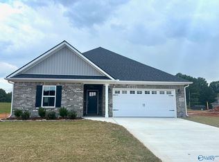 114 Izell Dr, Toney, AL 35773