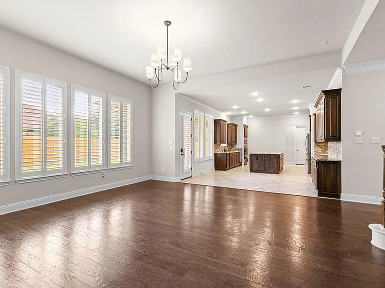 18900 N Bee Cave Springs Cir — Photo 13