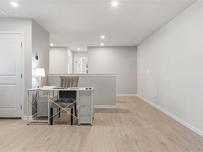 4062 Cloud Hopper Way — Photo 22