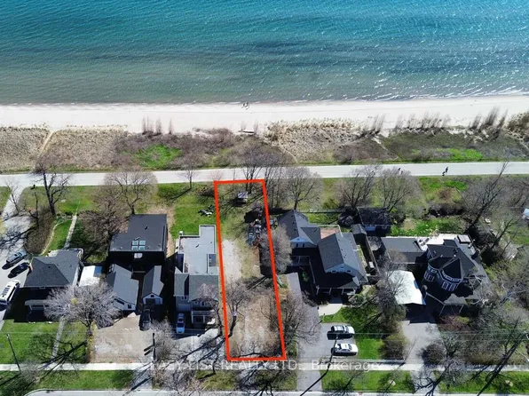 971 Beach Blvd, Hamilton, ON L8H 6Z7