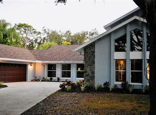 6823 Highland Pines Cir, Fort Myers, FL 33966