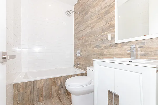 Rented by MySpaceNYC | media 11