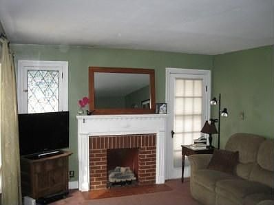 2nd image of 399 Allen Ave