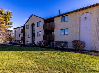 9578 Woodland Hills Dr, Hamilton, OH 45011