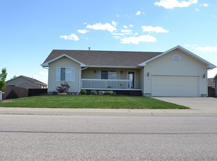 10775 Bellingham Dr, Summerset, SD 57718