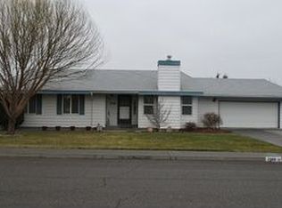 2908 S Waverly St, Kennewick, WA 99337