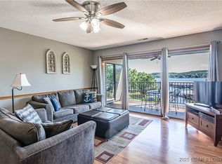 40 Robinwood Dr UNIT 1C, Lake Ozark, MO 65049