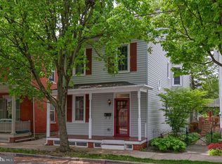 122 S Spruce St, Lititz, PA 17543