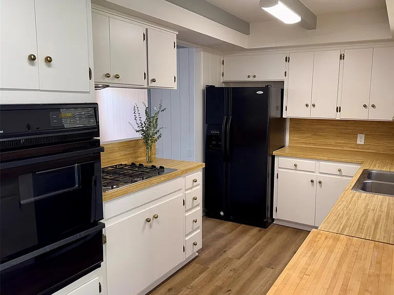 5811 Highland Hills Dr — Photo 22