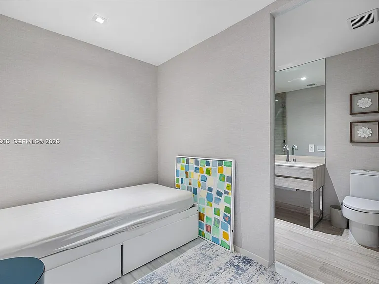 18975 E Collins Ave #3802 — Photo 43