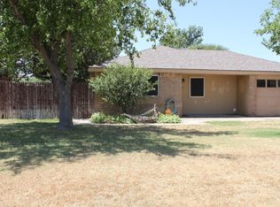 707 Maple Ave, Panhandle, TX 79068
