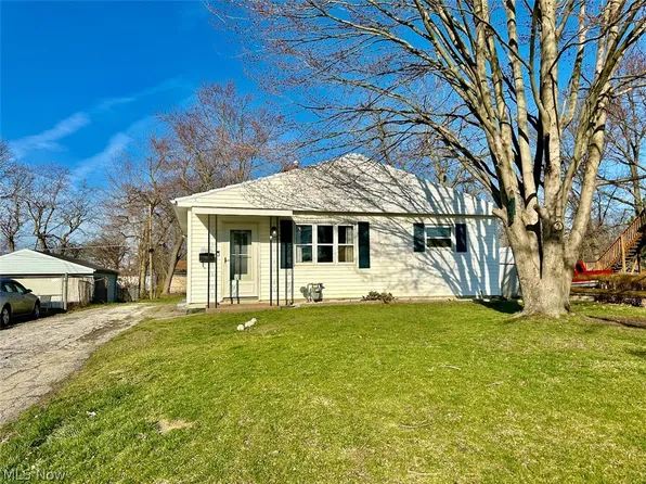 3003 Blair Ave, Ashtabula, OH 44004