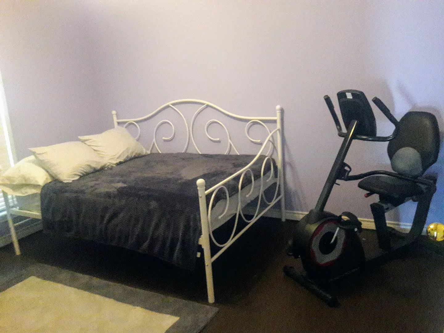 3517 Mistletoe Ct — Photo 2
