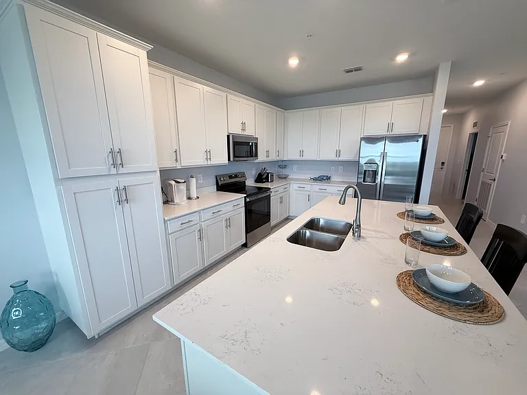 17625 Opal Sand Dr #402 — Photo 5
