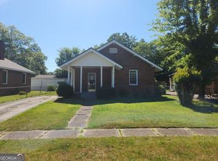 15 Oak St NE, Rome, GA 30161
