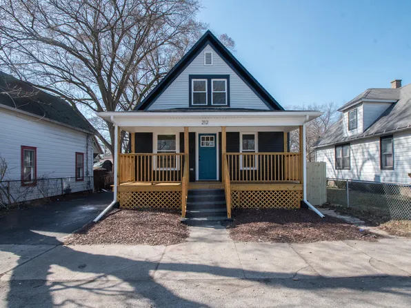 212 Helen St, Michigan City, IN 46360