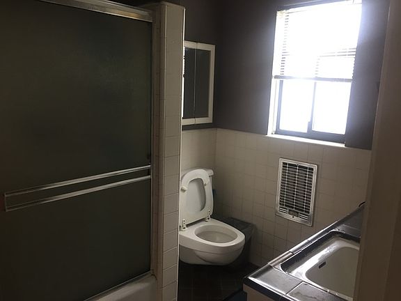 4th image of 550 Sargent St #3