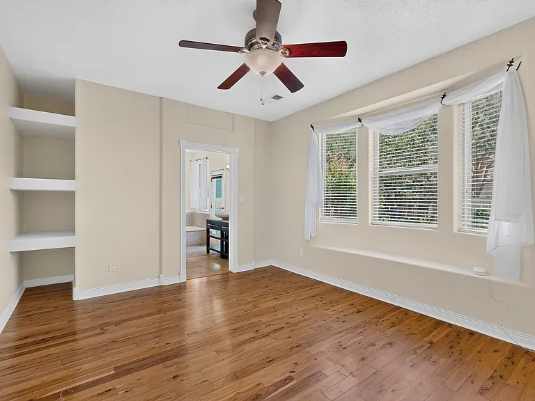 9715 Larnaca Rd NE — Photo 20