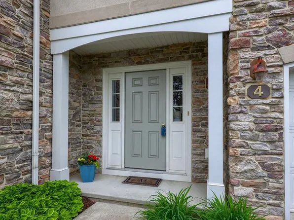4 Rumford Ct, Lancaster, PA 17602