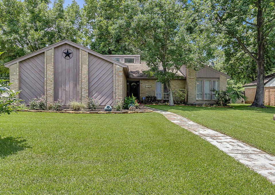 1st image of 20303 Quincy Ct