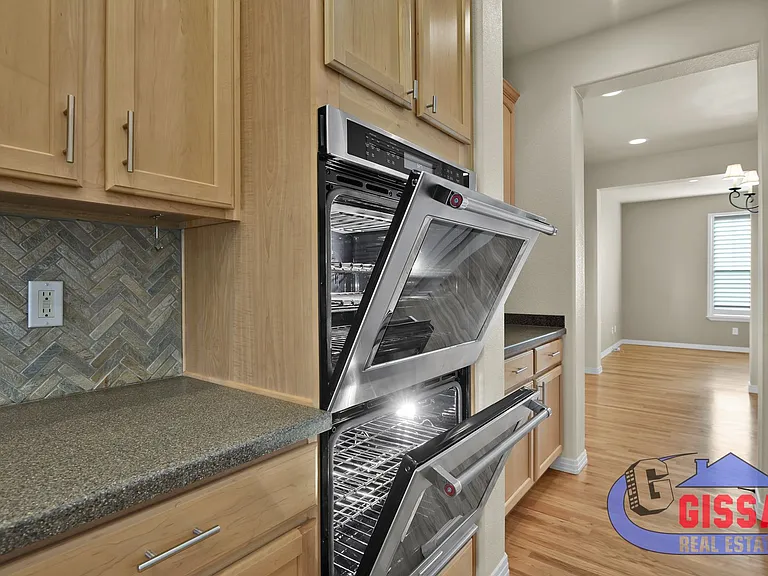 8109 Winding Passage Dr — Photo 17