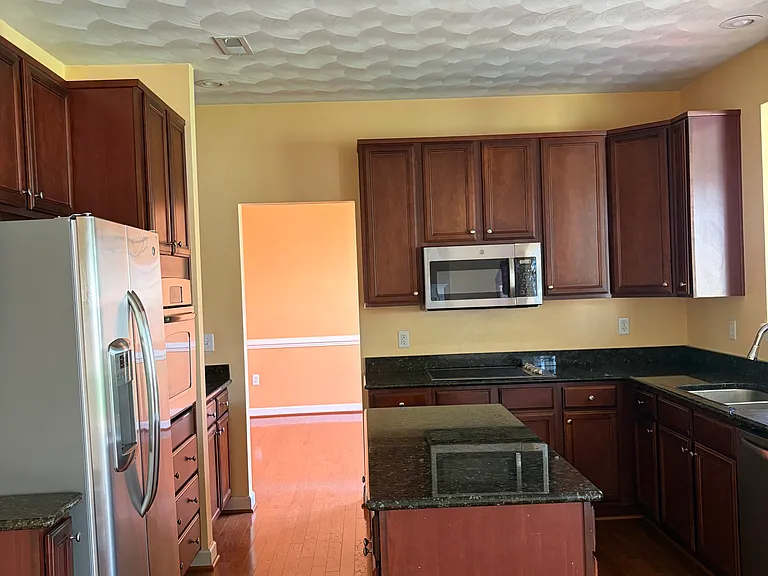 3632 Garland Dr — Photo 12