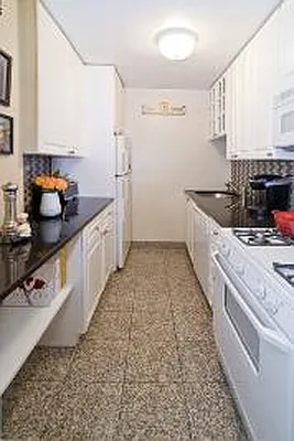 Sold by Corcoran | media 14