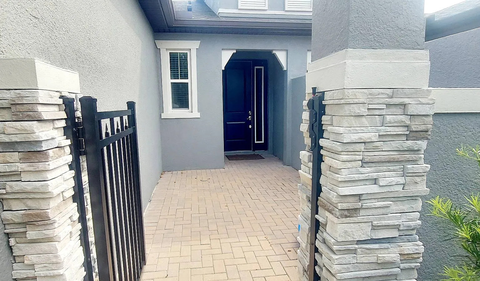 353 Villa Corte Dr — Photo 2