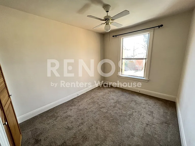 1017 S Pearl St — Photo 7