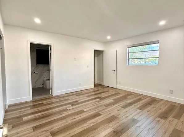 4411 Thomas St, Hollywood, FL 33021