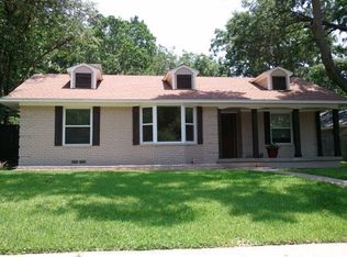 8610 Fenchurch Rd, Dallas, TX 75238