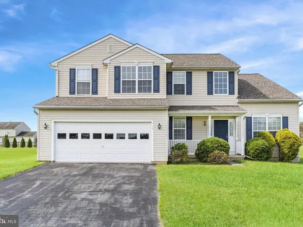 319 Carrington Dr, Dover, DE 19904