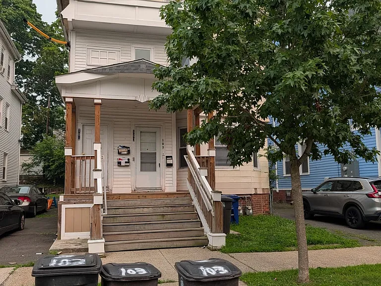 103 Sheffield Ave #11 — Photo 12