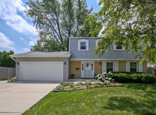 1642 Wadham Pl, Wheaton, IL