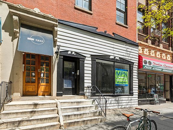 4th image of 1931 Chestnut St #2D