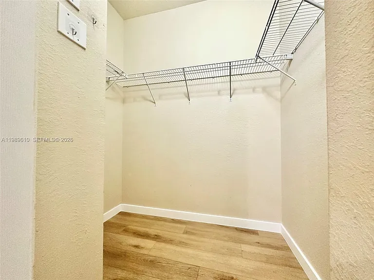 11403 NW 89th St #219 — Photo 31