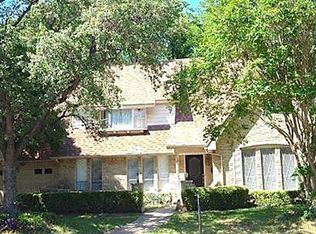 6934 Walling Ln, Dallas, TX 75231