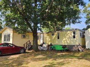 7026 Mohawk Rd, Oscoda, MI 48750