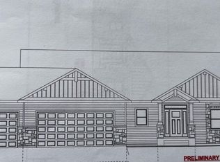 2072 Whitlee Ln SW, Rochester, MN 55902