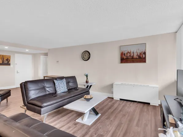 2231 Crystal Dr #Id1013819p, Arlington, VA 22202