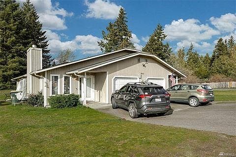 Unit A is on the left side of this duplex.