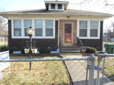 468 N 21st St, East Saint Louis, IL, 62205