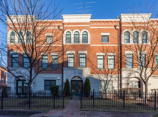 12083 Kinsley Pl, Reston, VA 20190