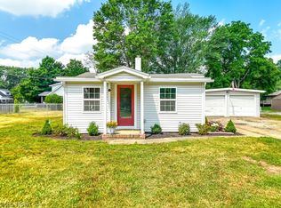 2284 Markey St, Akron, OH 44319