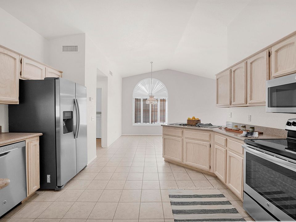 1st image of 25822 S EASTLAKE Drive