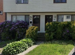 68 Granfield Ave, Bridgeport, CT 06610