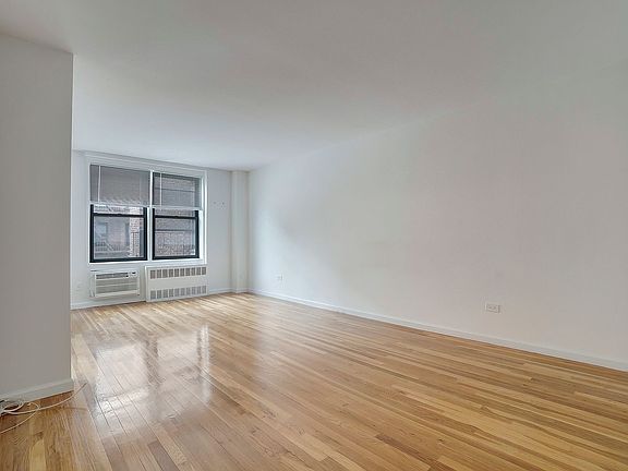 4th image of 35-20 Leverich St #412